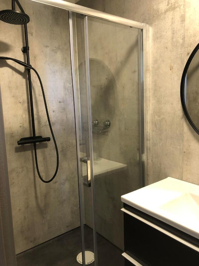 Sjugare Gard Bed & Breakfast 렉산드 외부 사진