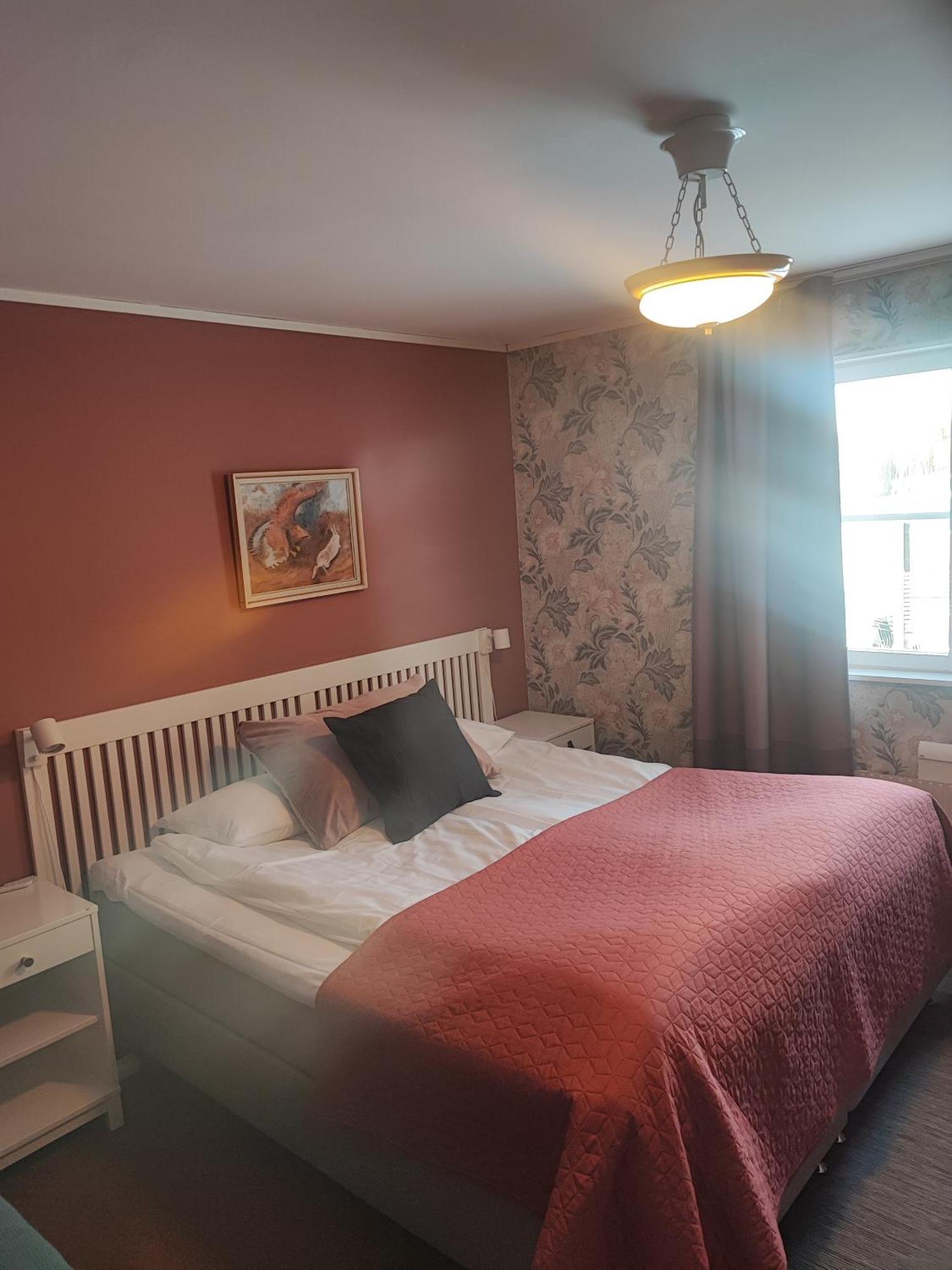 Sjugare Gard Bed & Breakfast 렉산드 외부 사진