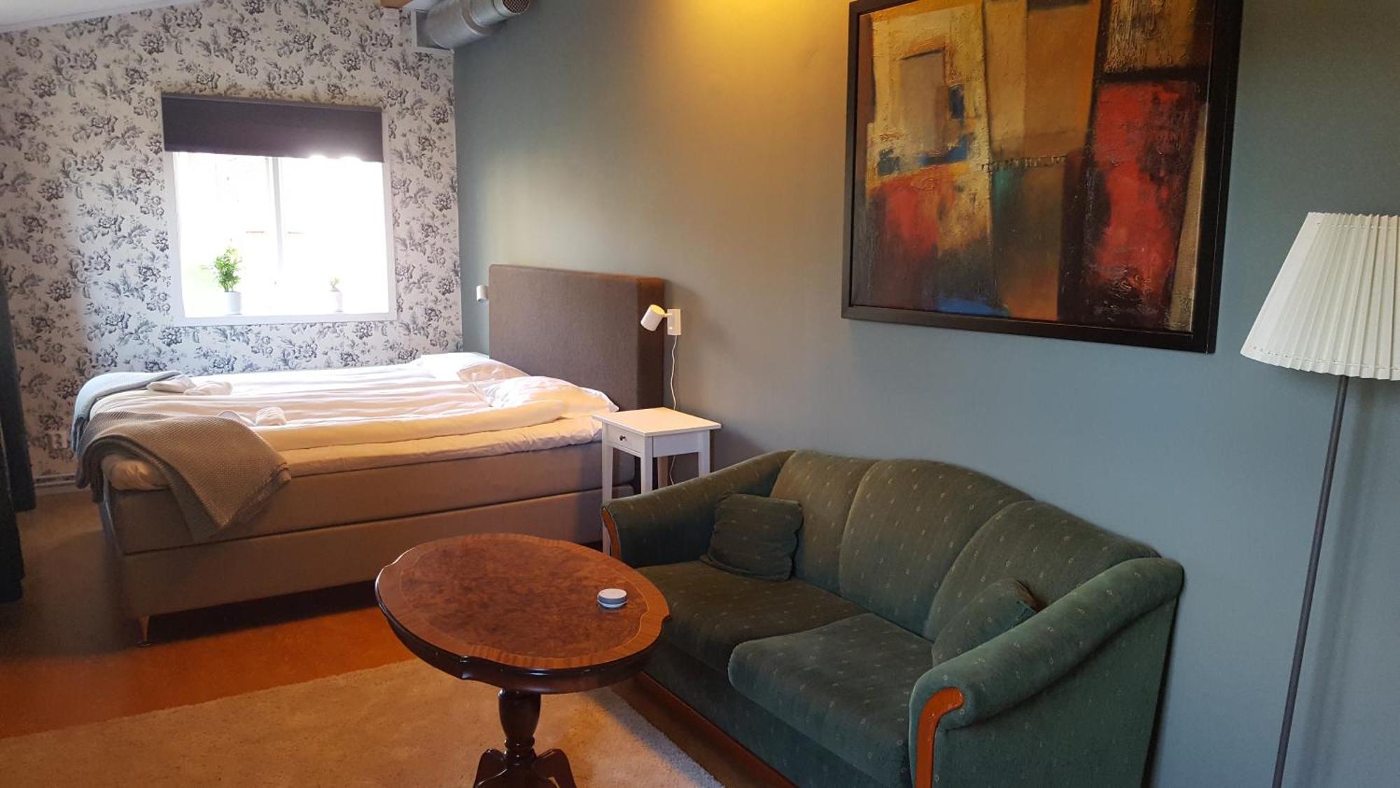 Sjugare Gard Bed & Breakfast 렉산드 외부 사진