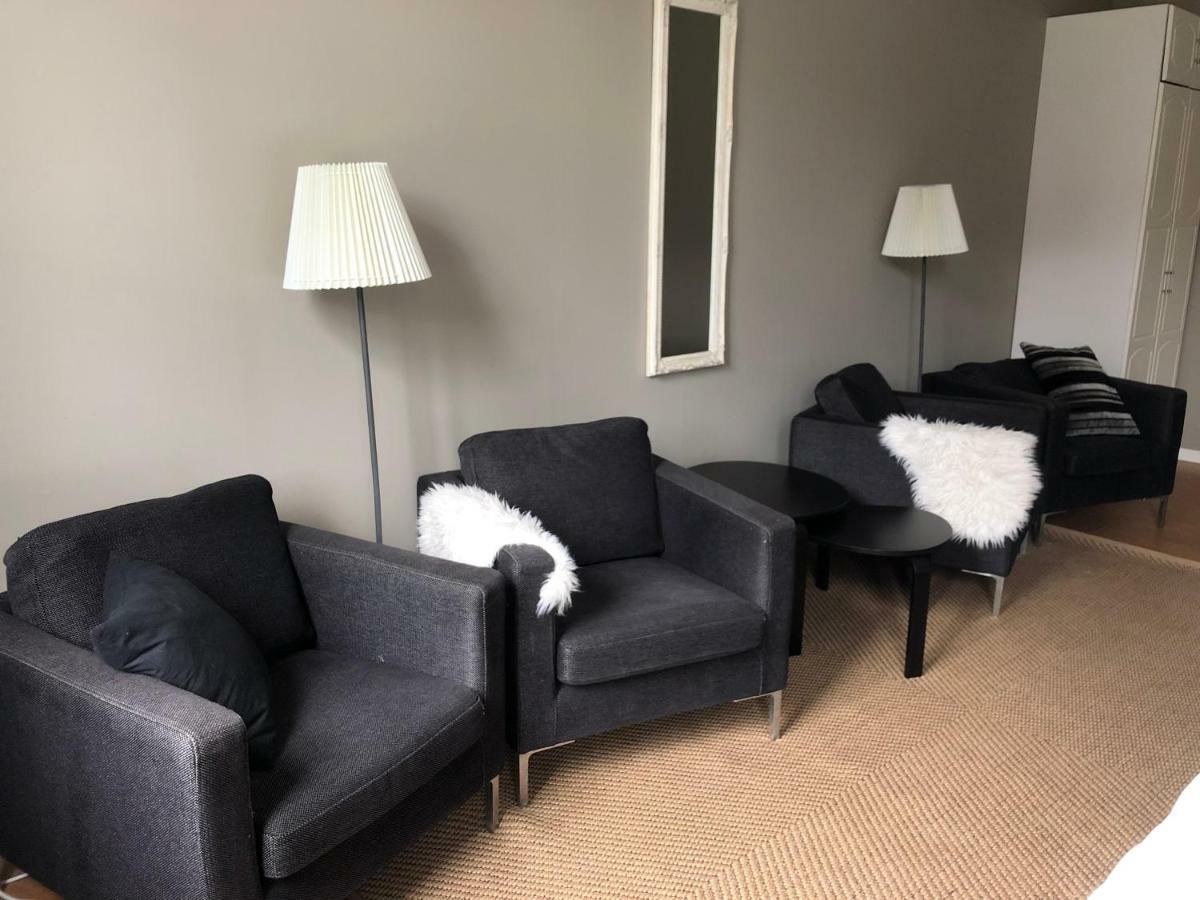 Sjugare Gard Bed & Breakfast 렉산드 외부 사진